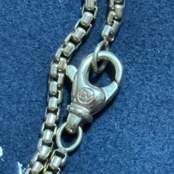 David Yurman 18K Yellow Gold 2.5 mm Box Chain - 22 inches - Picture 5 of 5
